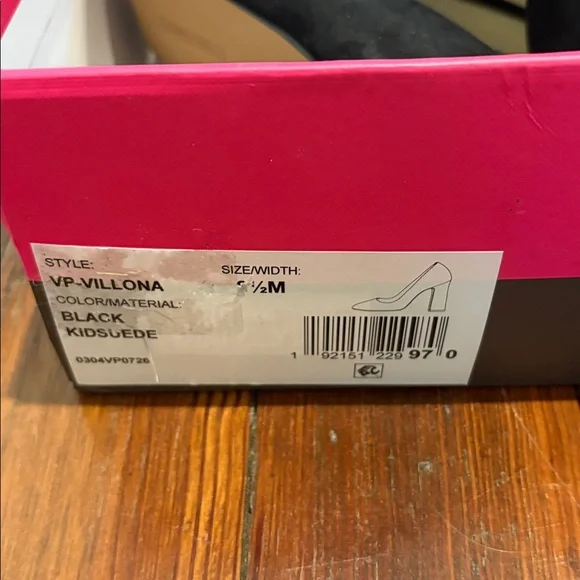 Vince Camuto Villona Pump - Picture 5 of 5